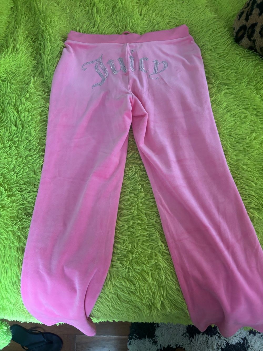 Juicy Couture Pink Velour Rhinestone Logo Pants